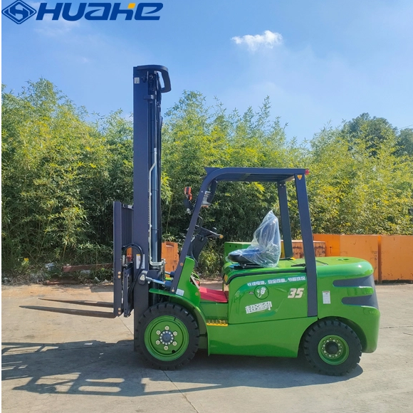 اكتشف الاستخدامات الإضافية للرافعات الشوكية: سلالم البناء التي يمكن تحريكها في أي وقت، وأدوار جديدة مفاجئة!